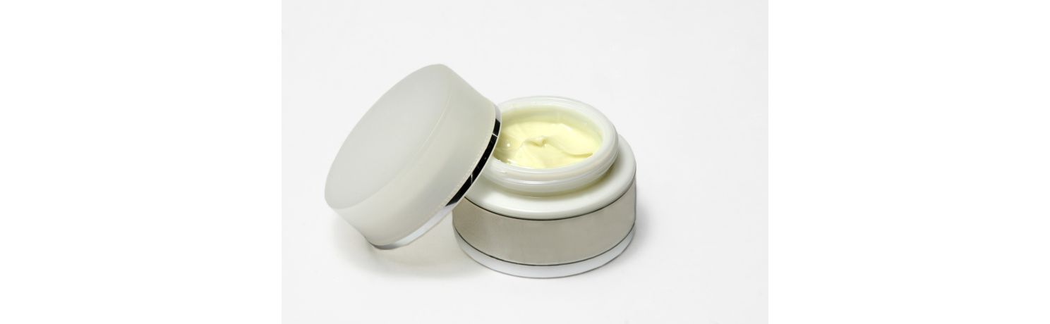 Creme antimacchia per il viso