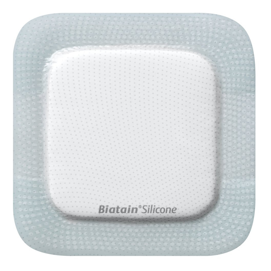 Medicazione biatain in schiuma di poliuretano con bordo adesivo in silicone 17,5x17,5 cm 5 pezzi