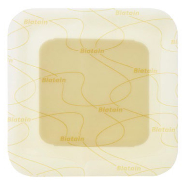 Medicazione biatain adhesive p 10x10 cm 10 pezzi