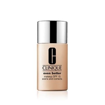 CLINIQUE - Even Better Makeup SPF 15 - Fondotinta Liquido Cn10 Alabaster