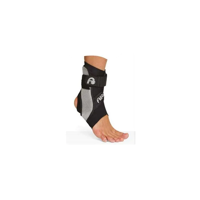 A 60 aircast cavigliera per sport sinistra l A 60 aircast cavigliera per sport sinistra l