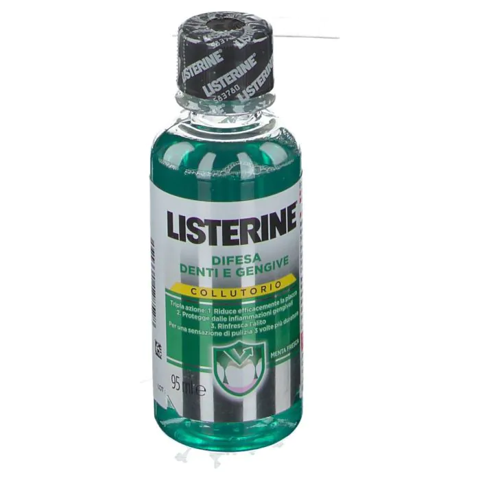 Listerine Difesa Denti e Gengive Collutorio 95 ml Listerine Difesa Denti e Gengive Collutorio 95 ml