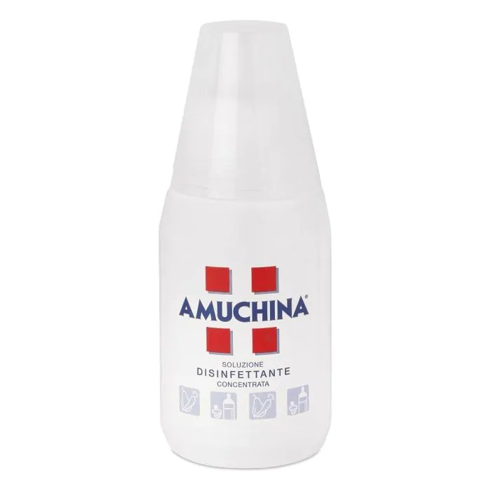 Amuchina Soluzione Disinfettante Concentrata 500 ml Amuchina Soluzione Disinfettante Concentrata 500 ml