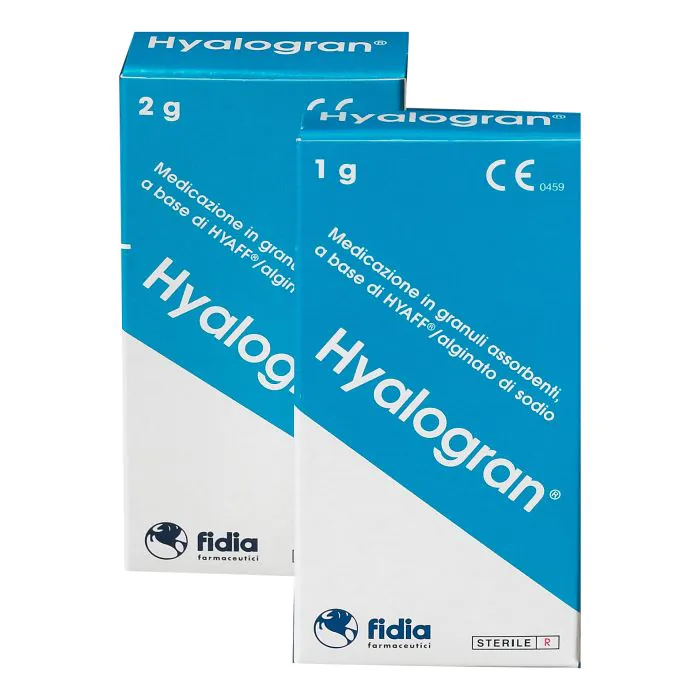 Medicazione hyalogran trattamento ulcere formata da microgranuli di hyaff ed alginato di sodio Medicazione hyalogran trattamento ulcere formata da microgranuli di hyaff ed alginato di sodio