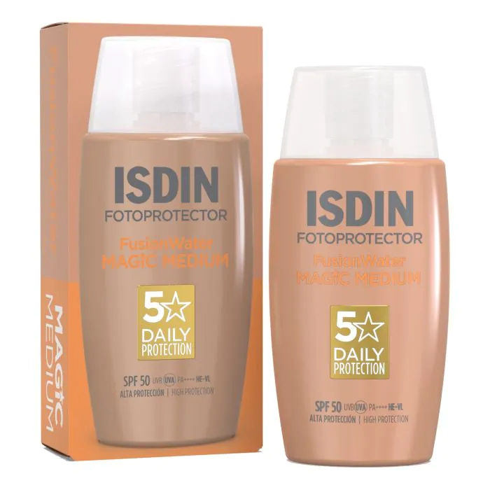 Isdin Fotoprotector Fusion Water Color SPF 50 Crema Solare Viso Colorata 50 ml Isdin Fotoprotector Fusion Water Color SPF 50 Crema Solare Viso Colorata 50 ml