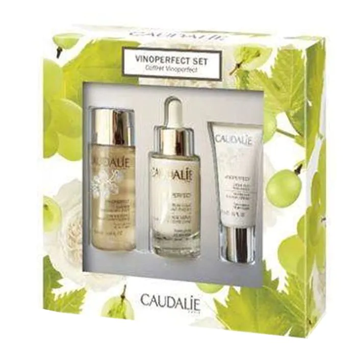 Vinoperfect cofanetto siero 1,2,3 2018 siero 30 ml + essenza 50 ml + crema notte 15 ml Vinoperfect cofanetto siero 1,2,3 2018 siero 30 ml + essenza 50 ml + crema notte 15 ml