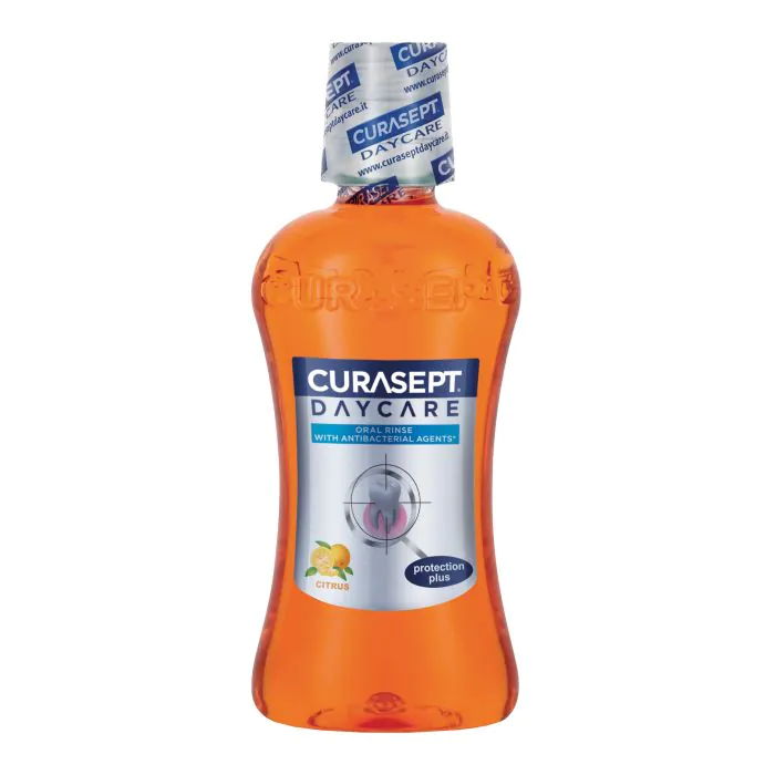 Curasept collutorio daycare protection plus agrumi 250 ml