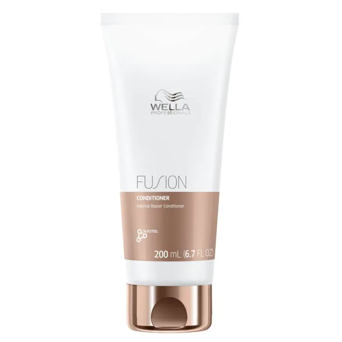 WELLA - Fusion Conditioner - Balsamo riparatore 200 ml WELLA - Fusion Conditioner - Balsamo riparatore 200 ml